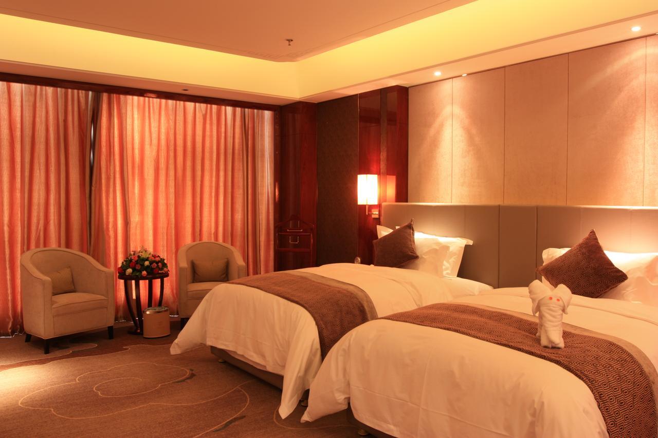Xining Sapphire Hotel Bagian luar foto