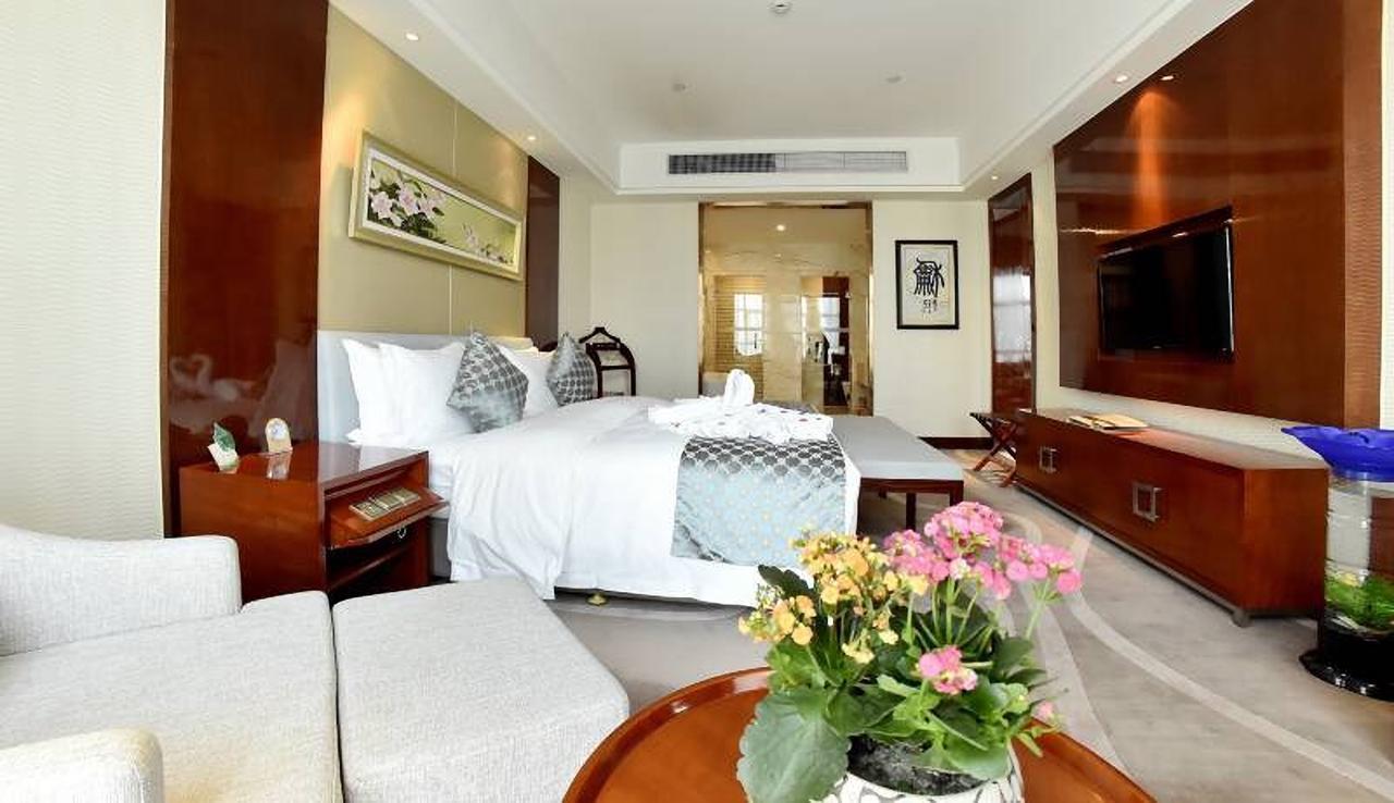 Xining Sapphire Hotel Bagian luar foto