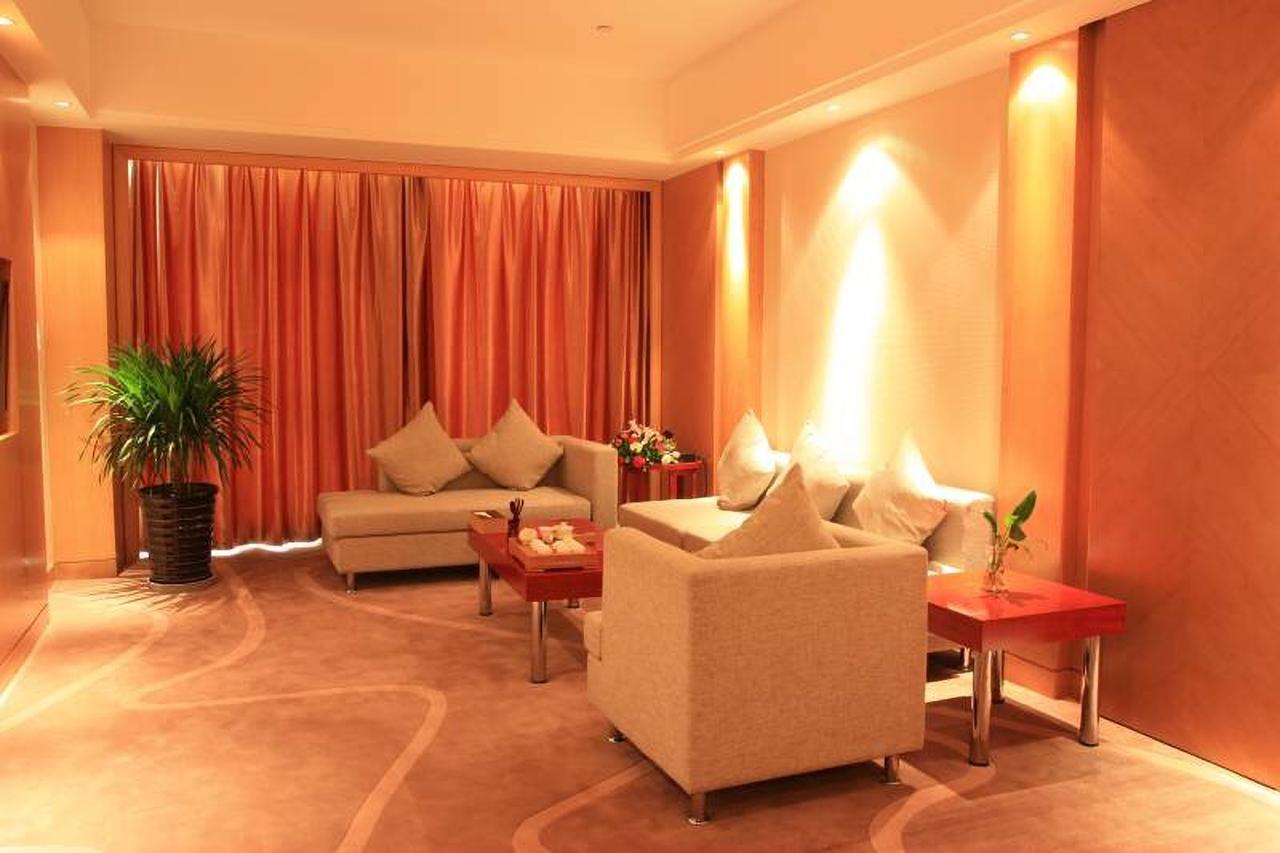 Xining Sapphire Hotel Bagian luar foto
