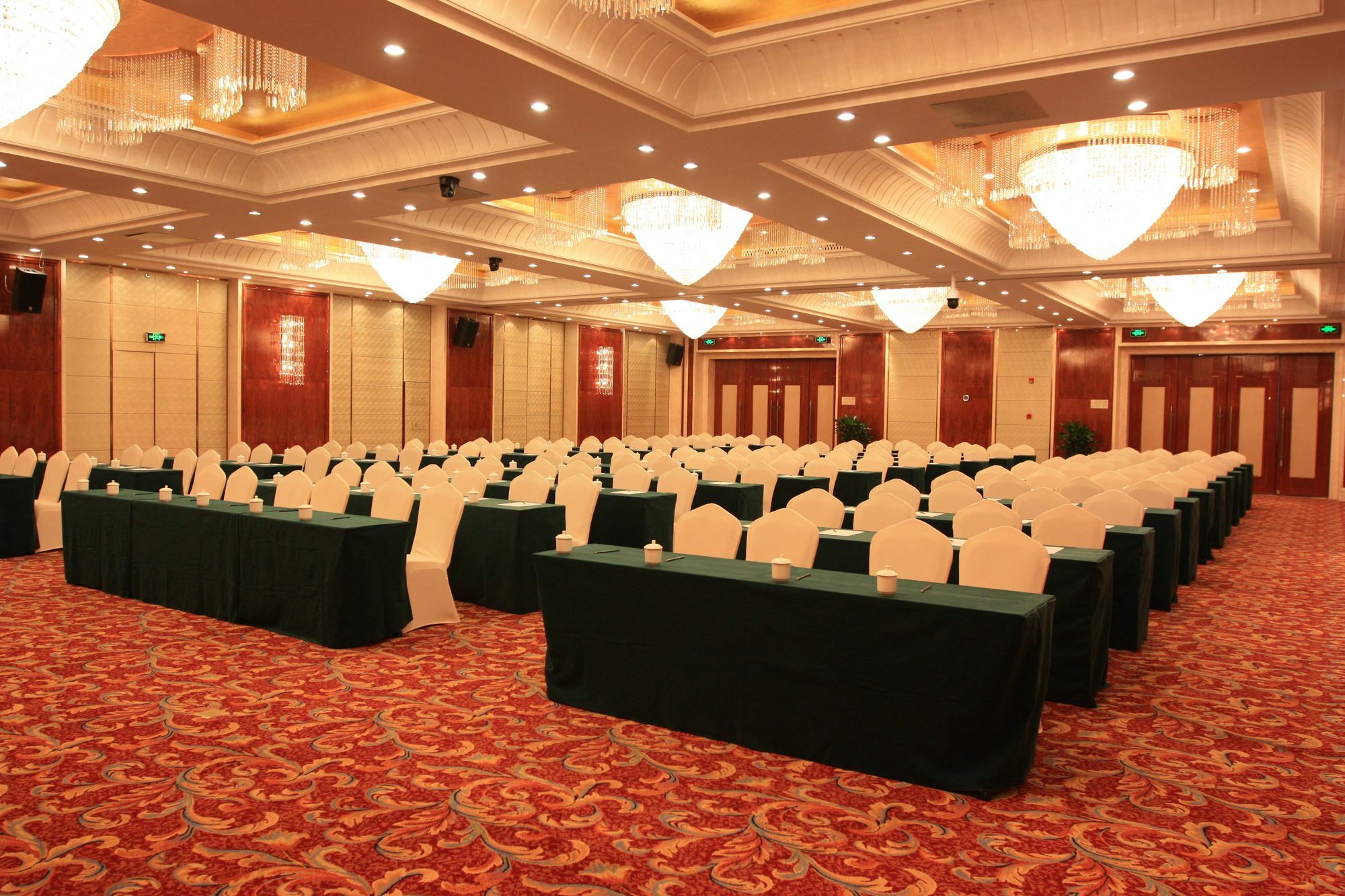 Xining Sapphire Hotel Bagian luar foto